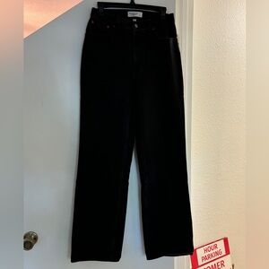 Abercrombie and Fitch Curve Love 90's High Rise Relaxed Jean Black wash size 27